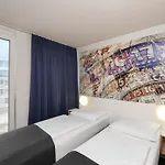 Berlin-alexanderplatz 3*