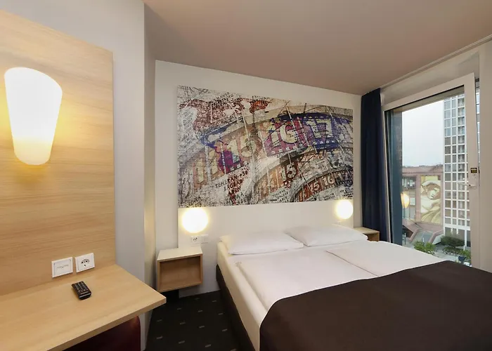 فندق Berlin-alexanderplatz 3*