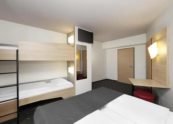 Hotel Alexanderplatz 3*